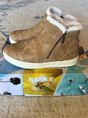 Roxy Theo Surfstride boots